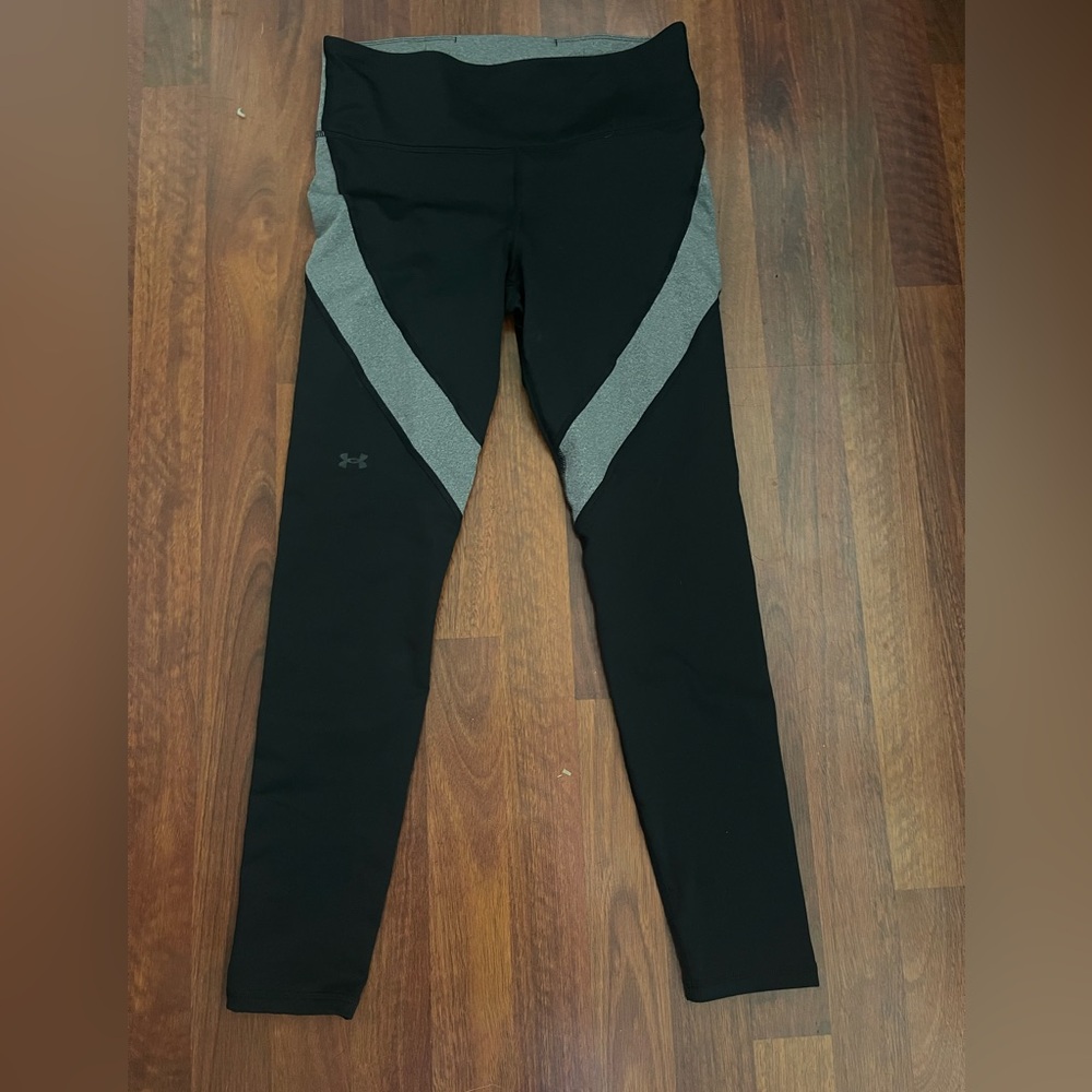 Excellent Condition Women Under Armour Leggings M